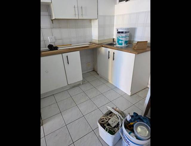 2 BEDROOM PROPERTY TO RENT IN SOUTH BEACH